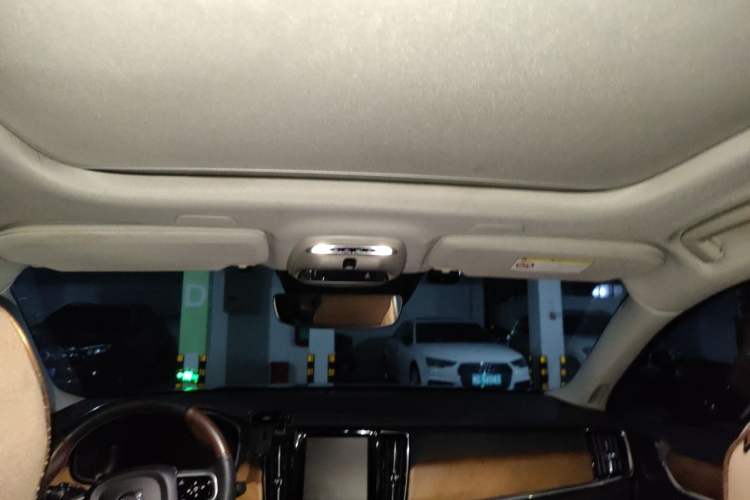 Used Volvo S90 2019 T5 Zhiyuan Edition Headliner