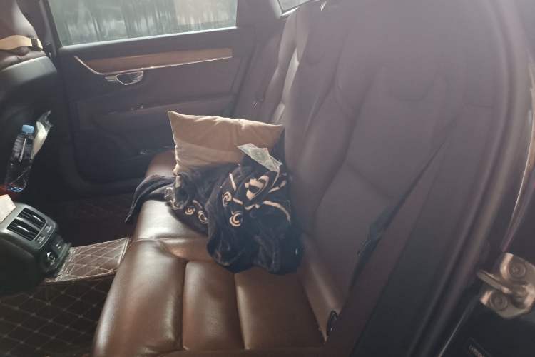 Used Volvo S90 2019 T5 Zhiyi Edition Interior 4