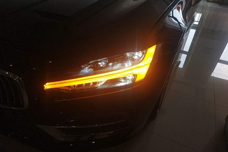 Used Volvo S90 2019 T5 Zhiyi Edition Left Front Headlight