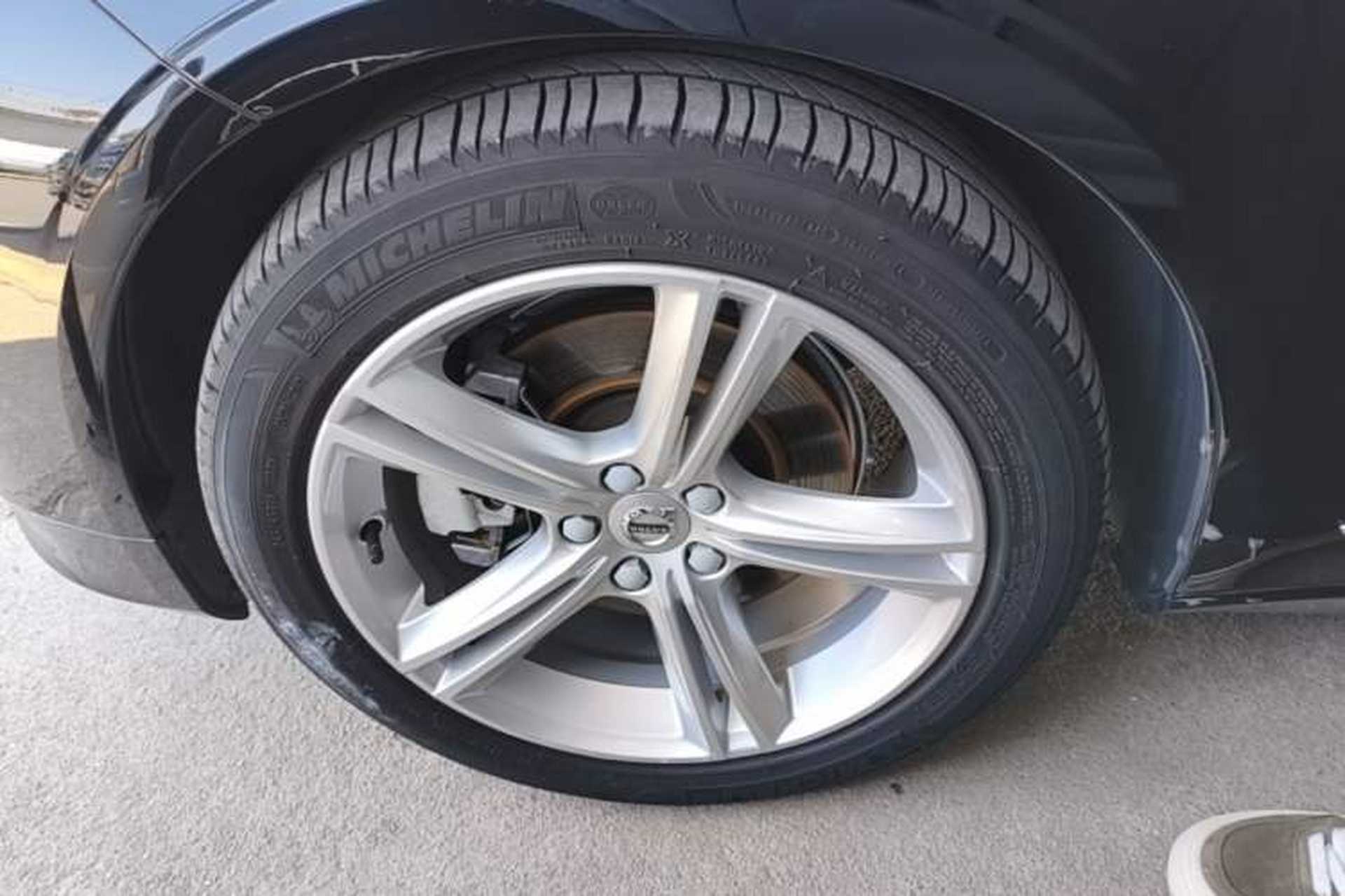 Used Volvo S90 2019 T5 Zhiyi Edition Left Front Wheel Hub