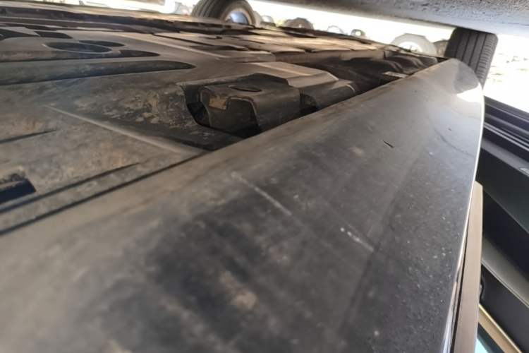 Used Volvo S90 2019 T5 Zhiyi Edition Left Side Sill