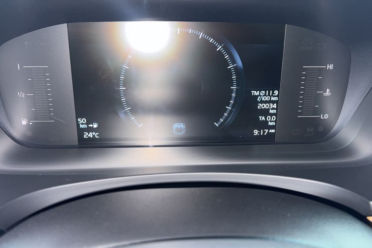 Used Volvo S90 2019 T5 Zhiyi Edition Odometer Close Up