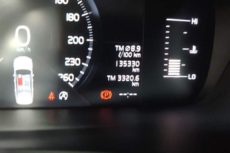 Used Volvo S90 2019 T5 Zhiyi Edition Odometer Close Up