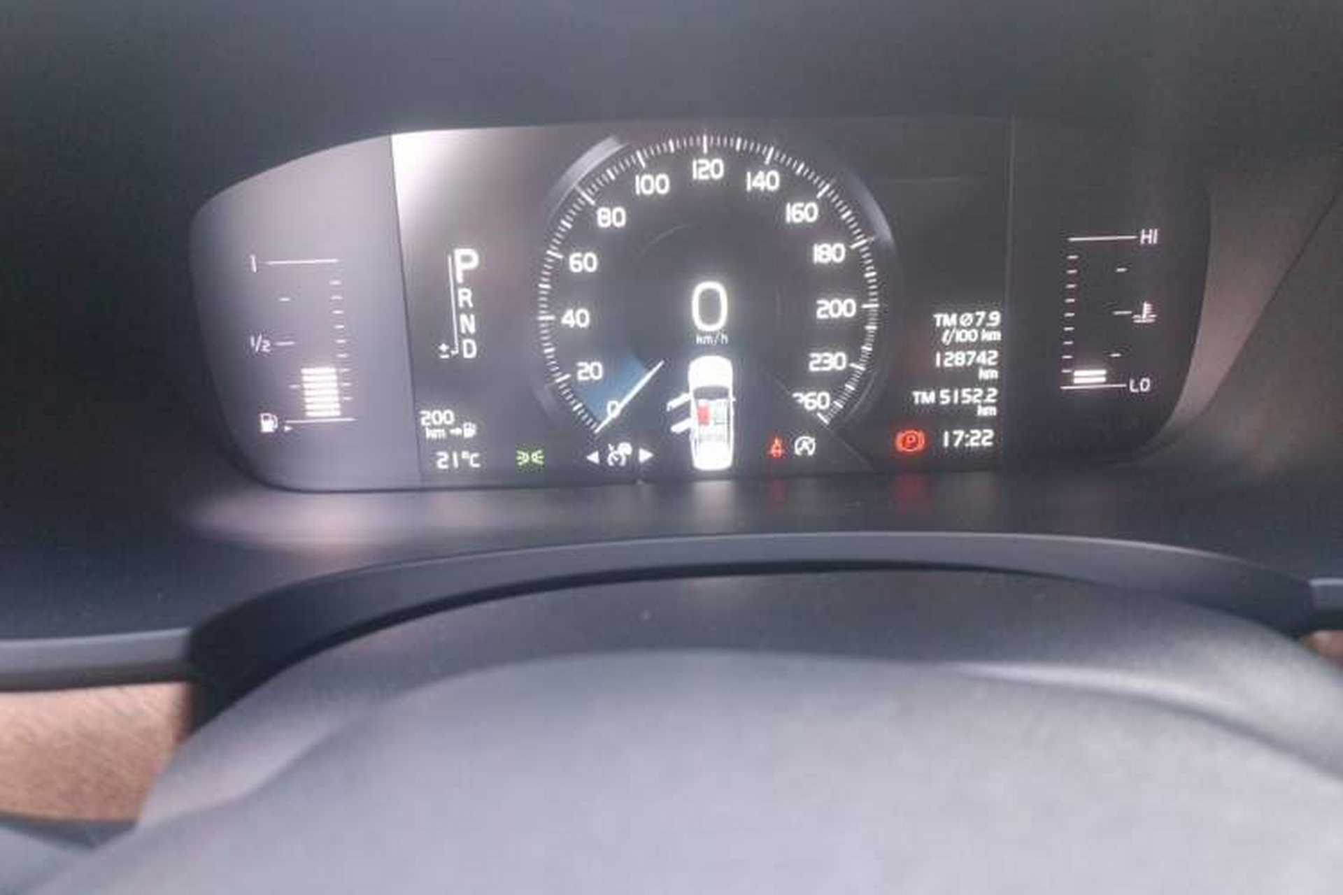 Used Volvo S90 2019 T5 Zhiyi Edition Odometer Close Up