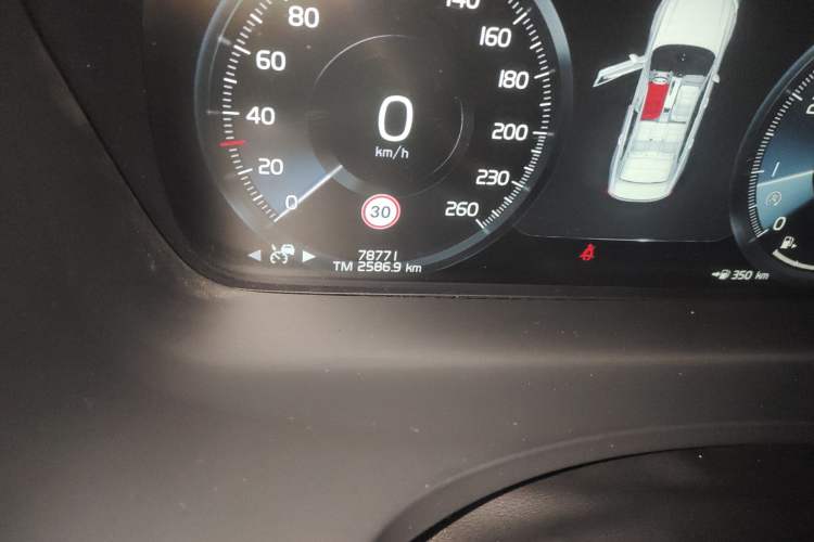 Used Volvo S90 2019 T5 Zhiyuan Edition Odometer Close Up