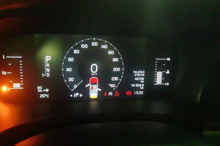 Used Volvo S90 2019 T4 Zhiyi Edition Odometer Close Up