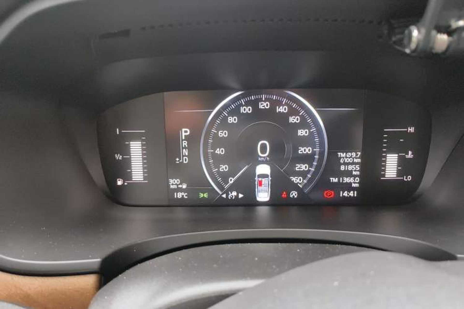 Used Volvo S90 2019 T5 Zhiyi Edition Odometer Close Up