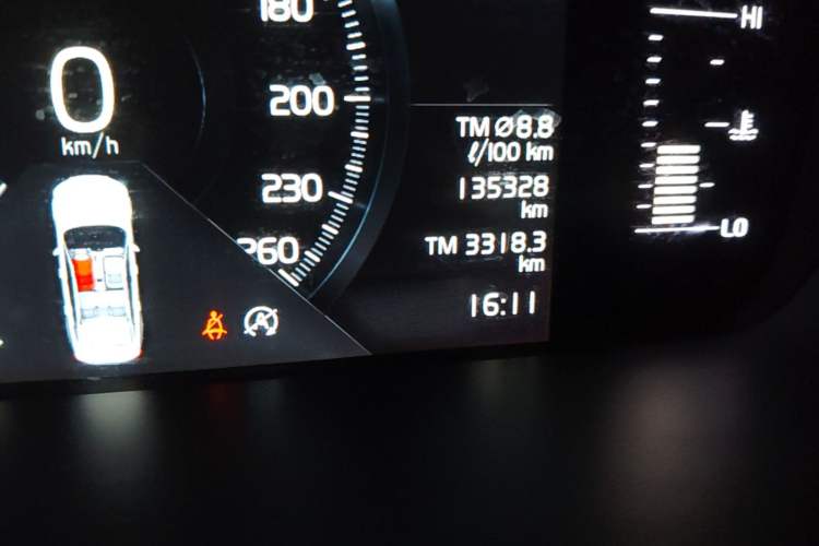 Used Volvo S90 2019 T5 Zhiyi Edition Odometer Close Up