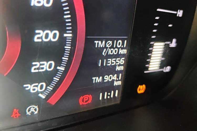 Used Volvo S90 2019 T5 Zhiyi Edition Odometer Close Up