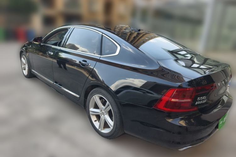 Used Volvo S90 2019 T4 Zhiyi Edition Rear Left 45 Deg