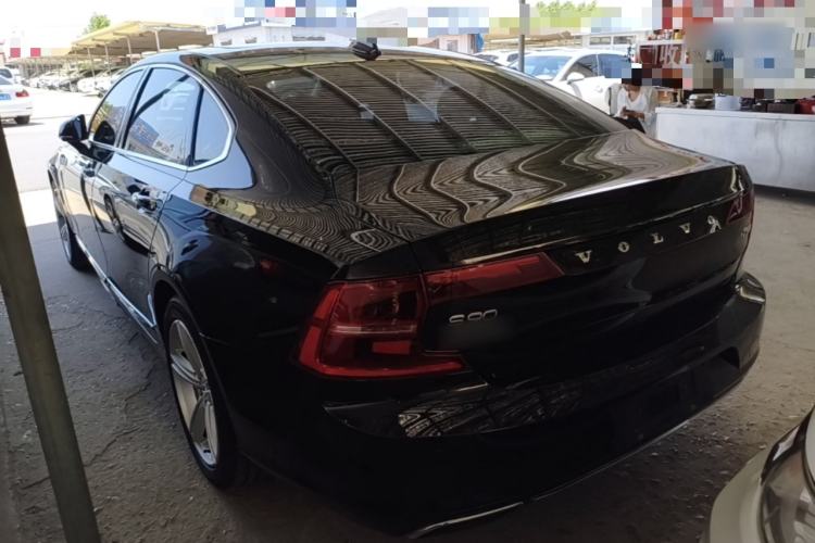 Used Volvo S90 2019 T5 Zhiyi Edition Rear Left 45 Deg
