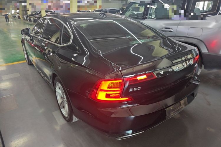 Used Volvo S90 2019 T5 Zhiyuan Edition Rear Left 45 Deg