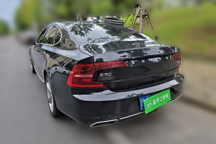 Used Volvo S90 2019 T5 Zhiyi Edition Rear Left 45 Deg