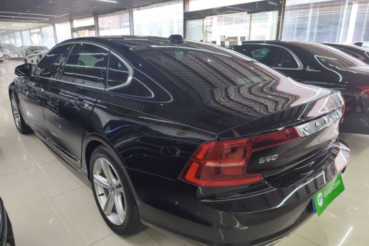 Used Volvo S90 2019 T5 Zhiyuan Edition Rear Left 45 Deg