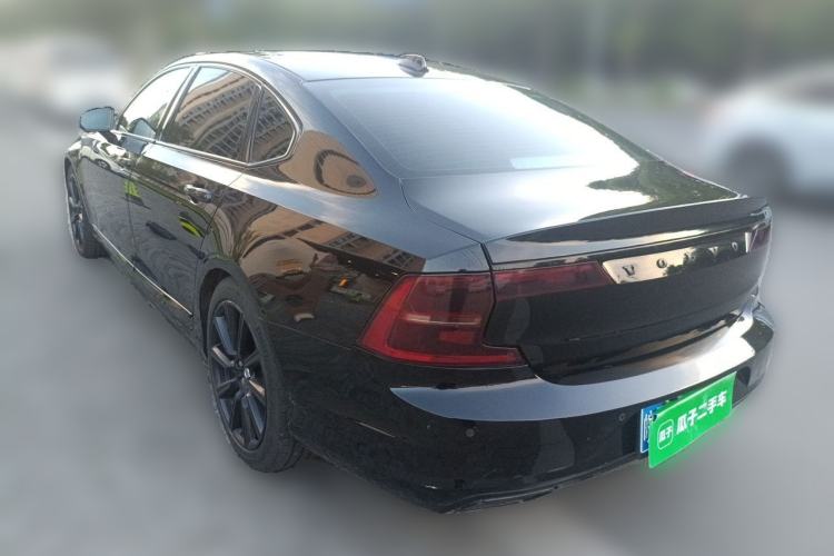 Used Volvo S90 2019 T5 Zhiyi Edition Rear Left 45 Deg