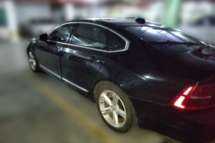 Used Volvo S90 2019 T5 Zhiyuan Edition Rear Left 45 Deg