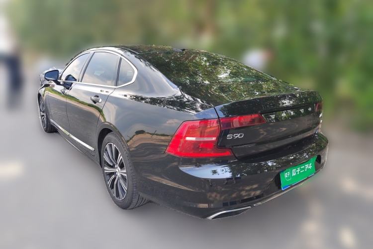 Used Volvo S90 2019 T5 Zhiyi Edition Rear Left 45 Deg