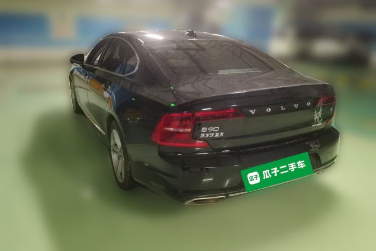 Used Volvo S90 2019 T4 Zhiyi Edition Rear Left 45 Deg