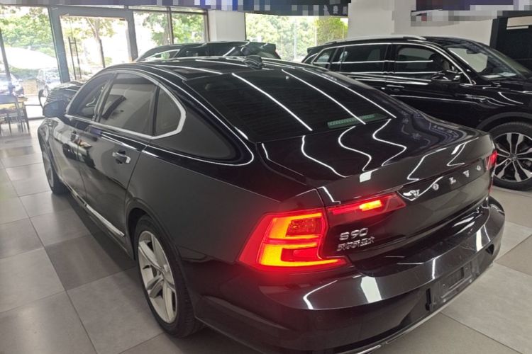 Used Volvo S90 2019 T5 Zhiyi Edition Rear Left 45 Deg