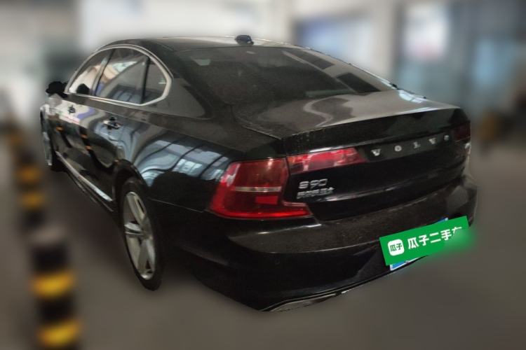Used Volvo S90 2019 T5 Zhiyi Edition Rear Left 45 Deg