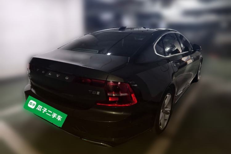Used Volvo S90 2019 T5 Zhiyuan Edition Rear Right 45 Deg