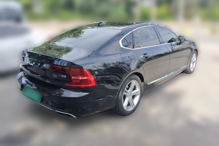 Used Volvo S90 2019 T5 Zhiyuan Edition Rear Right 45 Deg