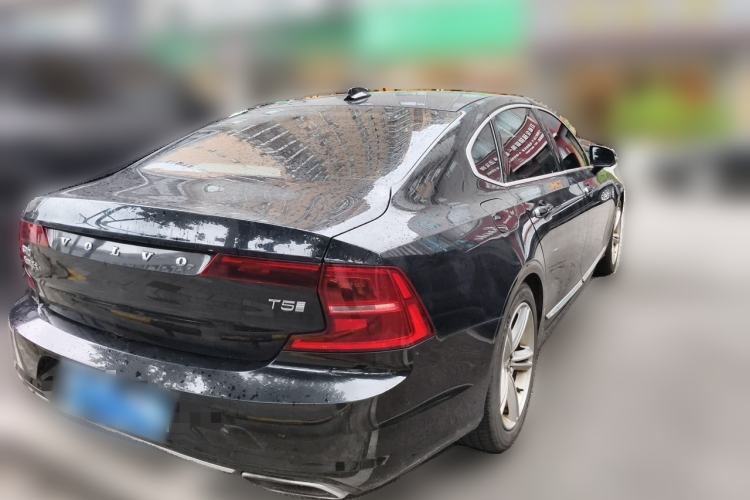 Used Volvo S90 2019 T5 Zhiyuan Edition Rear Right 45 Deg