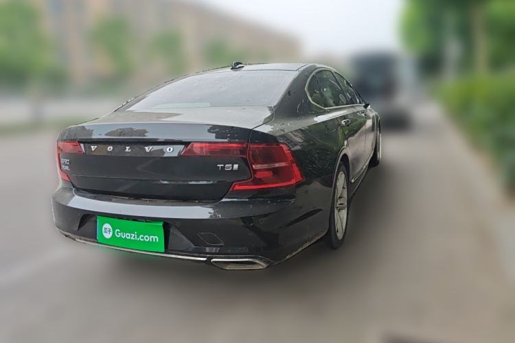 Used Volvo S90 2019 T5 Zhiyi Edition Rear Right 45 Deg