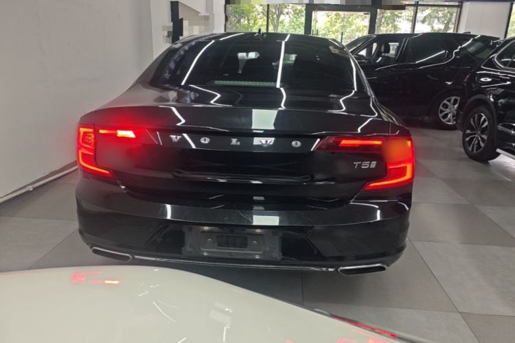 Used Volvo S90 2019 T5 Zhiyi Edition Rear