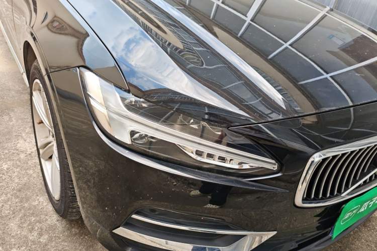 Used Volvo S90 2019 T4 Zhiyi Edition Right Front Headlight
