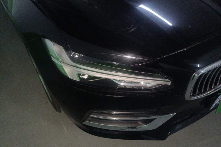 Used Volvo S90 2019 T5 Zhiyuan Edition Right Front Headlight