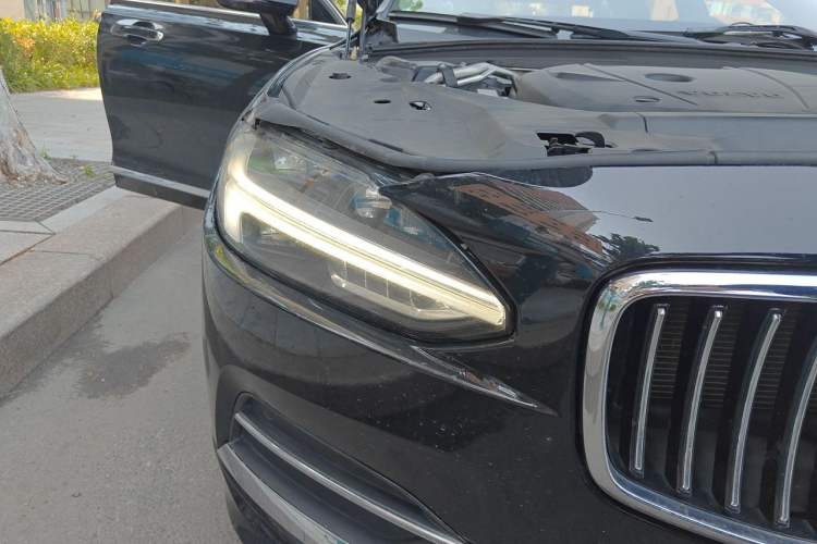 Used Volvo S90 2019 T5 Zhiyuan Edition Right Front Headlight