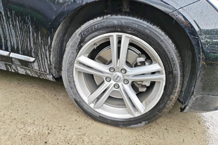 Used Volvo S90 2019 T5 Zhiyuan Edition Right Front Wheel Hub