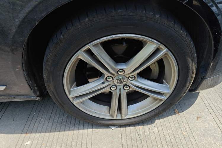 Used Volvo S90 2019 T5 Zhiyi Edition Right Front Wheel Hub