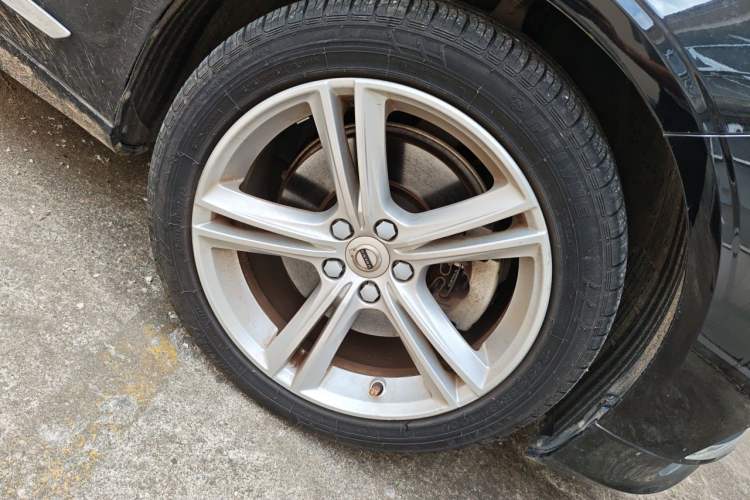 Used Volvo S90 2019 T4 Zhiyi Edition Right Front Wheel Hub