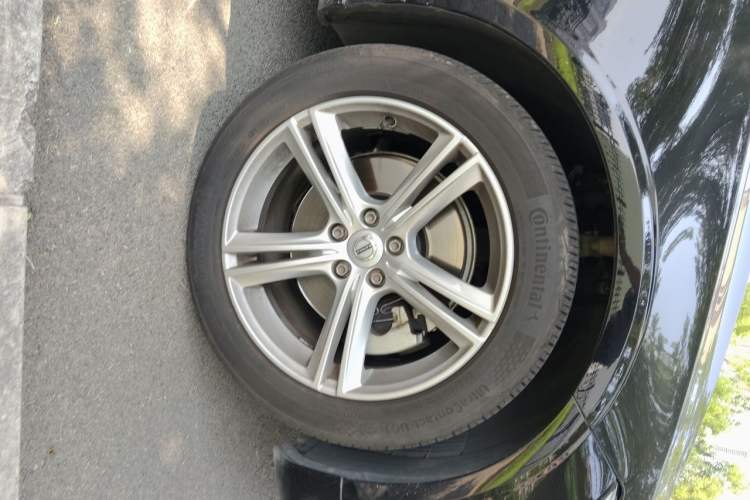 Used Volvo S90 2019 T5 Zhiyi Edition Right Front Wheel Hub