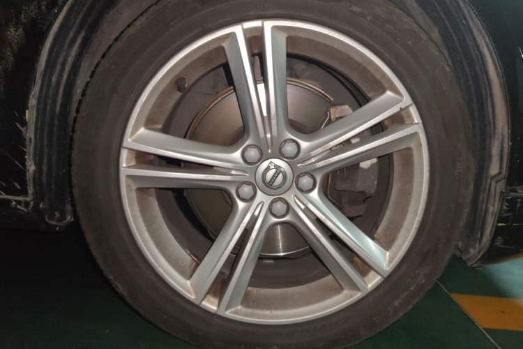 Used Volvo S90 2019 T5 Zhiyi Edition Right Front Wheel Hub