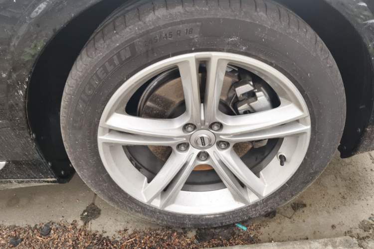 Used Volvo S90 2019 T5 Zhiyi Edition Right Front Wheel Hub