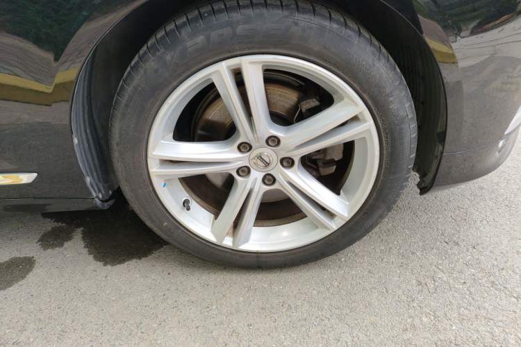 Used Volvo S90 2019 T5 Zhiyi Edition Right Front Wheel Hub