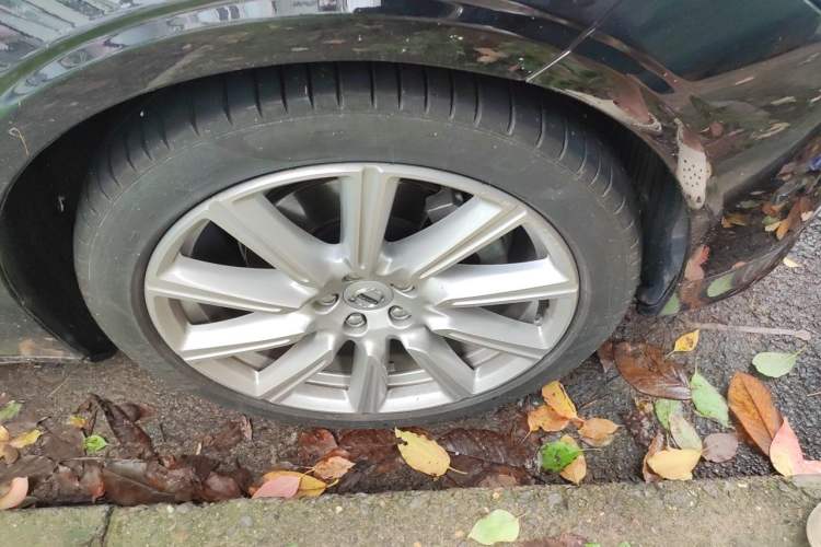 Used Volvo S90 2019 T5 Zhiya Edition Right Front Wheel Hub