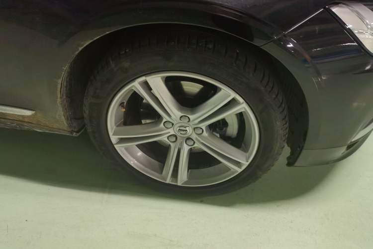Used Volvo S90 2019 T4 Zhiyi Edition Right Front Wheel Hub