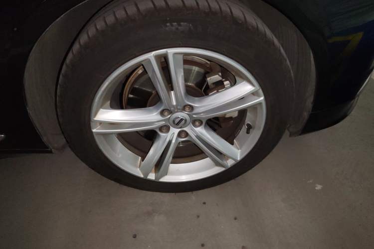 Used Volvo S90 2019 T5 Zhiyi Edition Right Front Wheel Hub