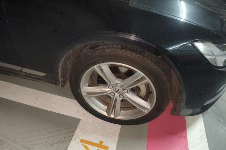 Used Volvo S90 2019 T5 Zhiyuan Edition Right Front Wheel Hub