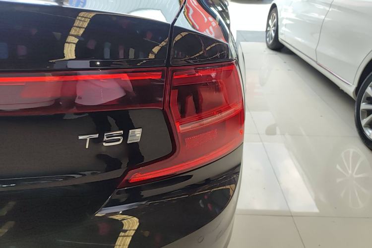 Used Volvo S90 2019 T5 Zhiyi Edition Right Rear Taillight