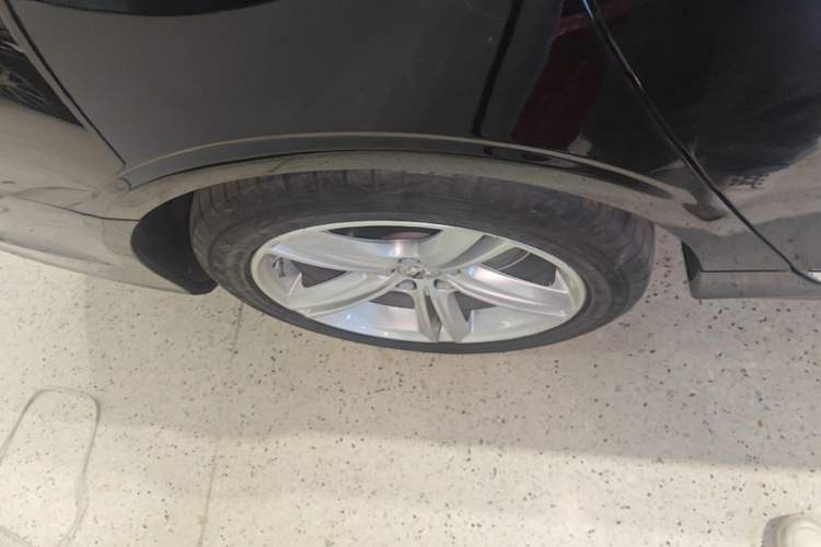 Used Volvo S90 2019 T5 Zhiyuan Edition Right Rear Wheel Hub