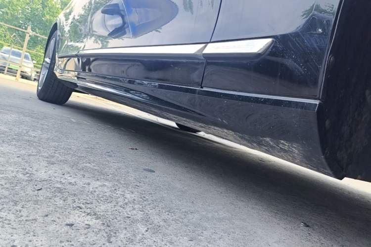 Used Volvo S90 2019 T5 Zhiyi Edition Right Side Sill