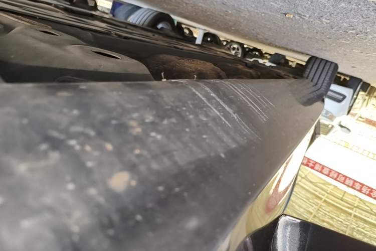 Used Volvo S90 2019 T5 Zhiyi Edition Right Side Sill