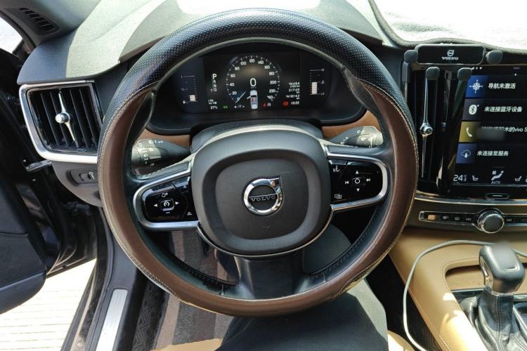 Used Volvo S90 2019 T5 Zhiyi Edition Steering Wheel