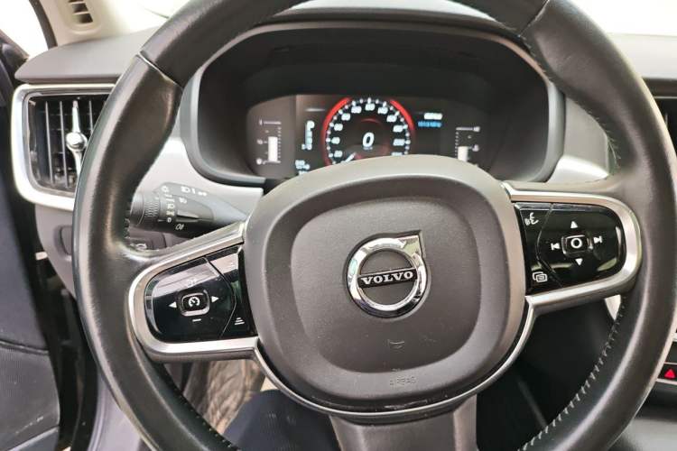 Used Volvo S90 2019 T4 Zhiyi Edition Steering Wheel