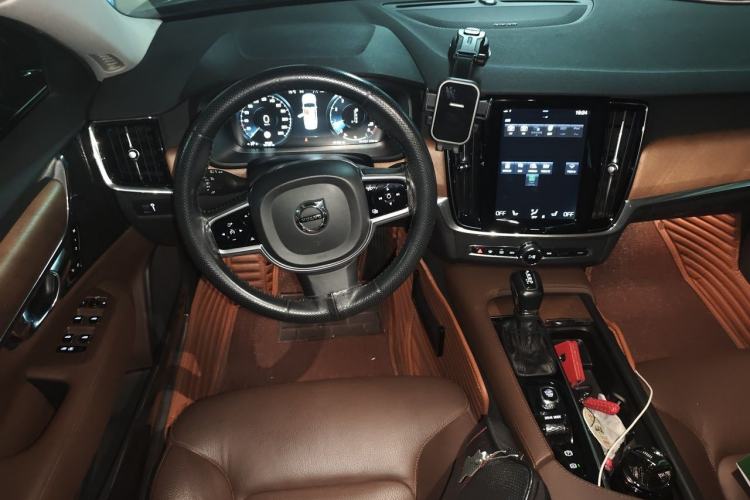 Used Volvo S90 2019 T5 Zhiyuan Edition Steering Wheel